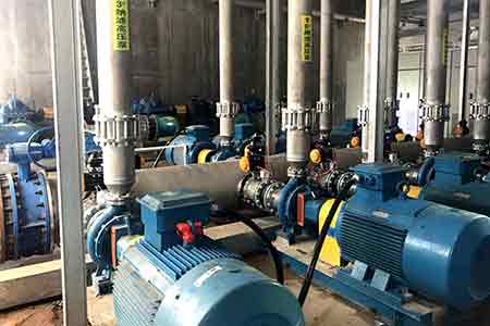 KCC系列化工离心泵和KPS系列单级双吸离心泵在三水佳利达污水处理有限公司使用现场